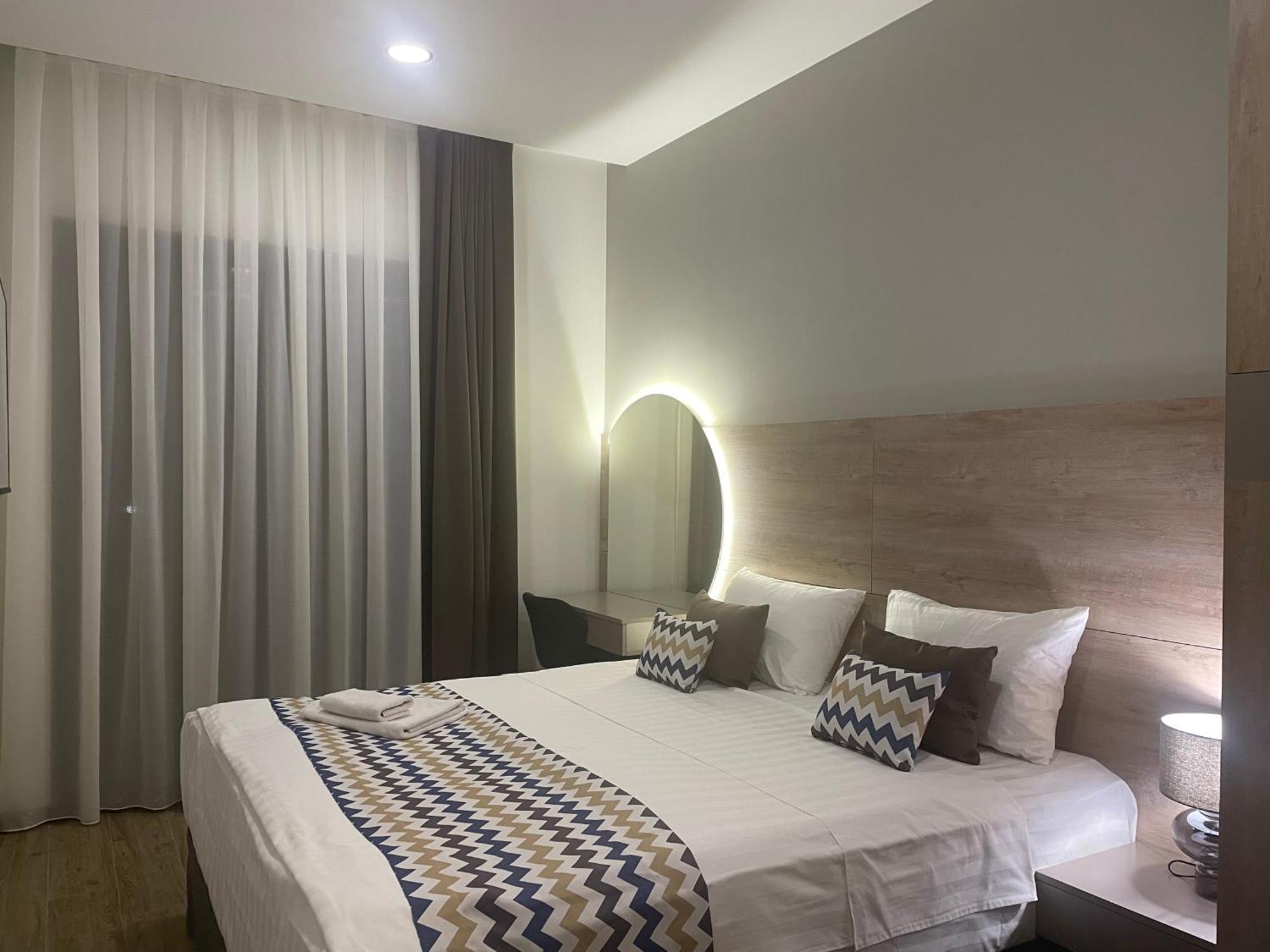 4Guest Hotel Єреван Екстер'єр фото