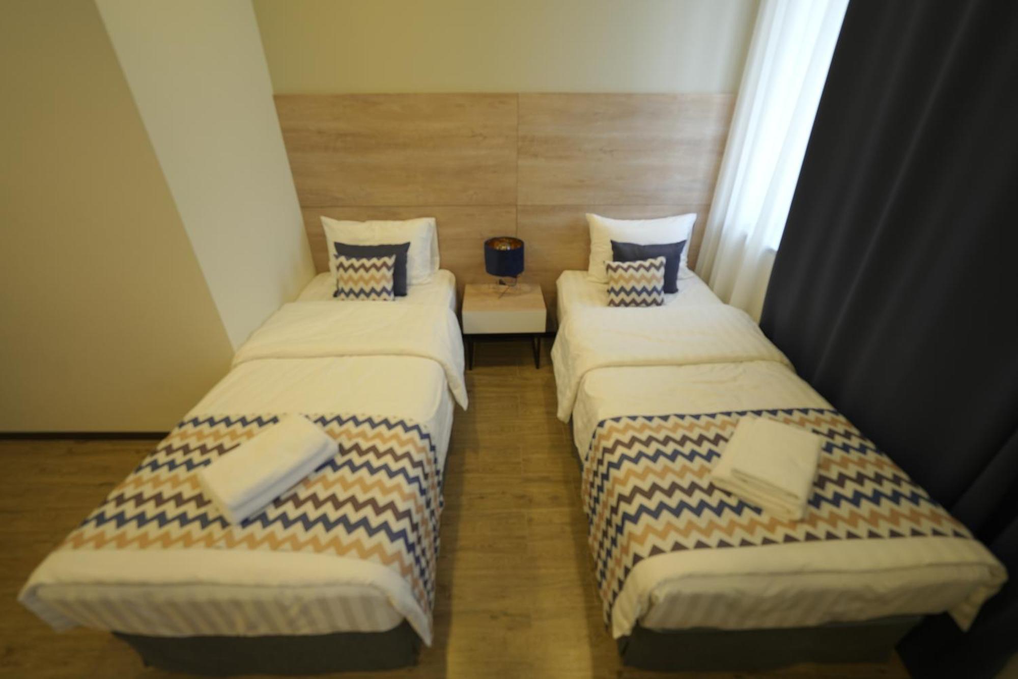 4Guest Hotel Єреван Екстер'єр фото