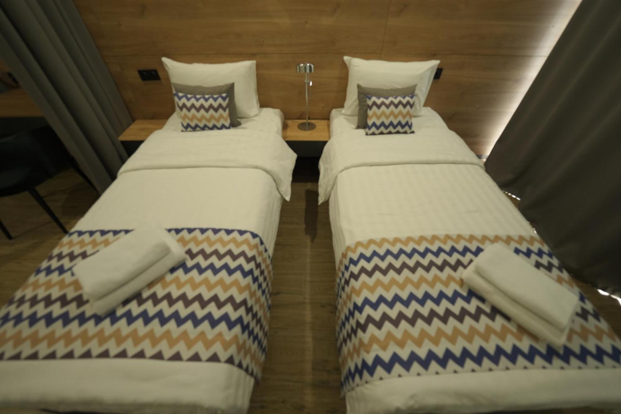 4Guest Hotel Єреван Екстер'єр фото