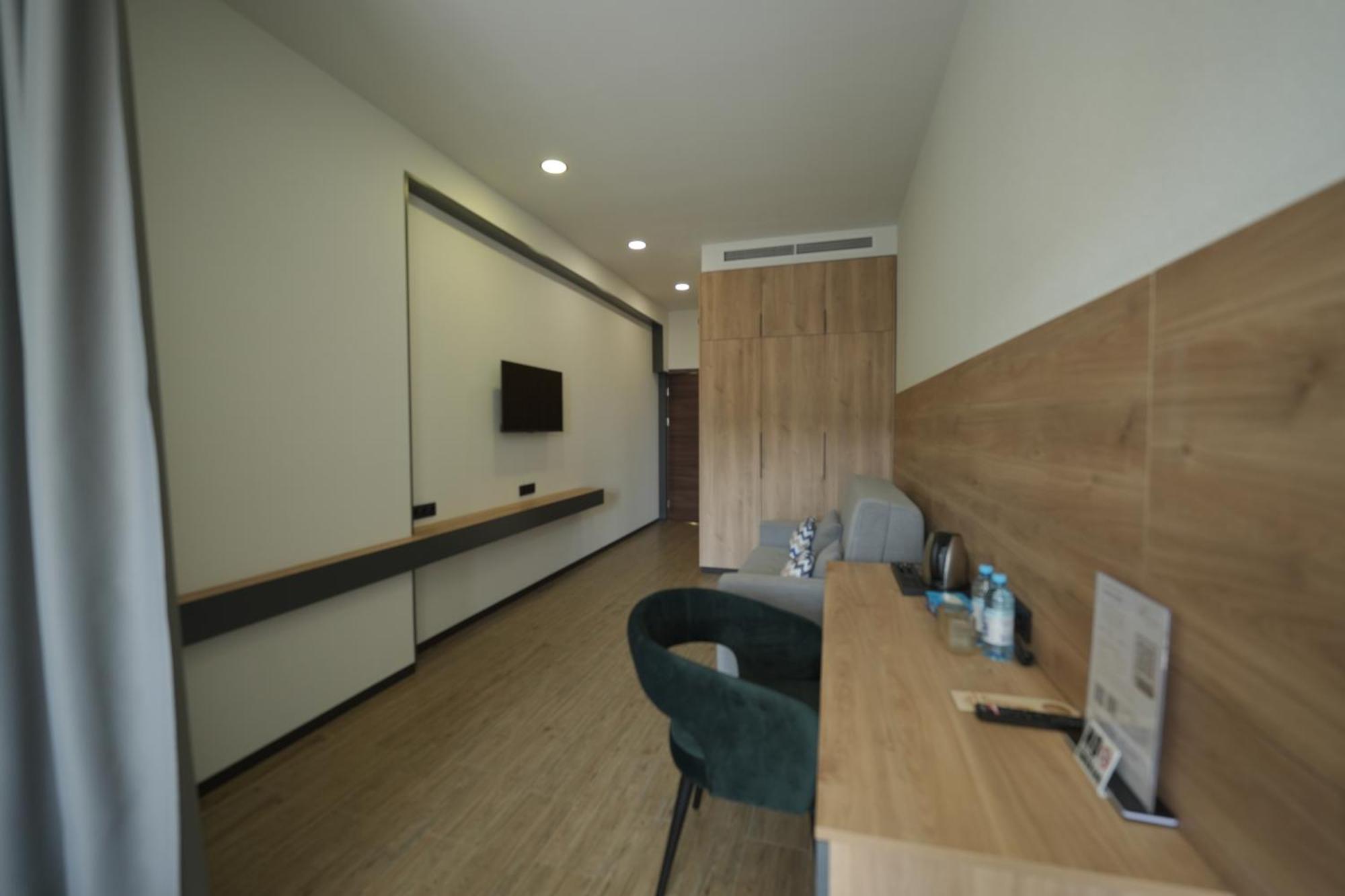 4Guest Hotel Єреван Екстер'єр фото