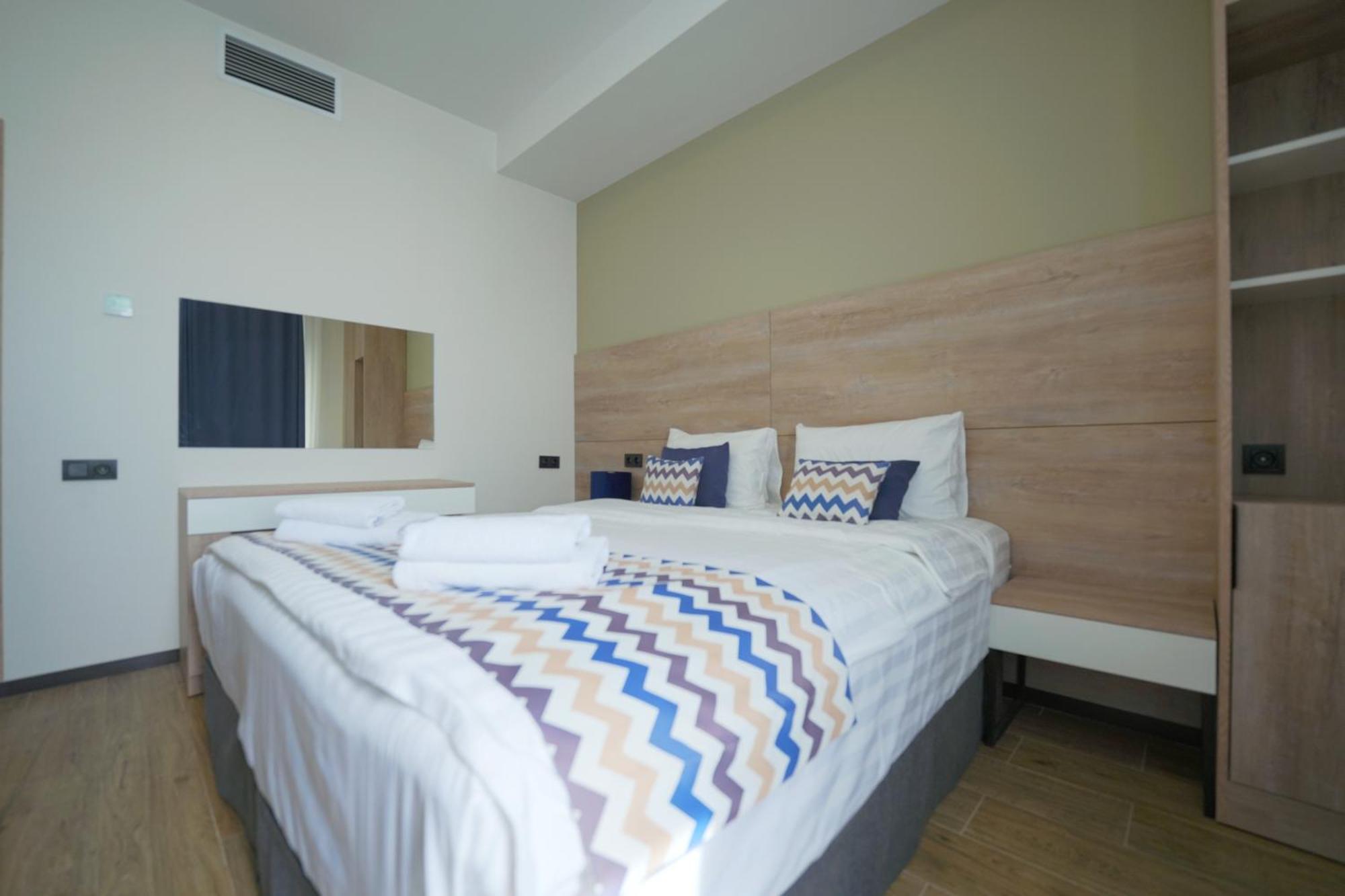 4Guest Hotel Єреван Екстер'єр фото