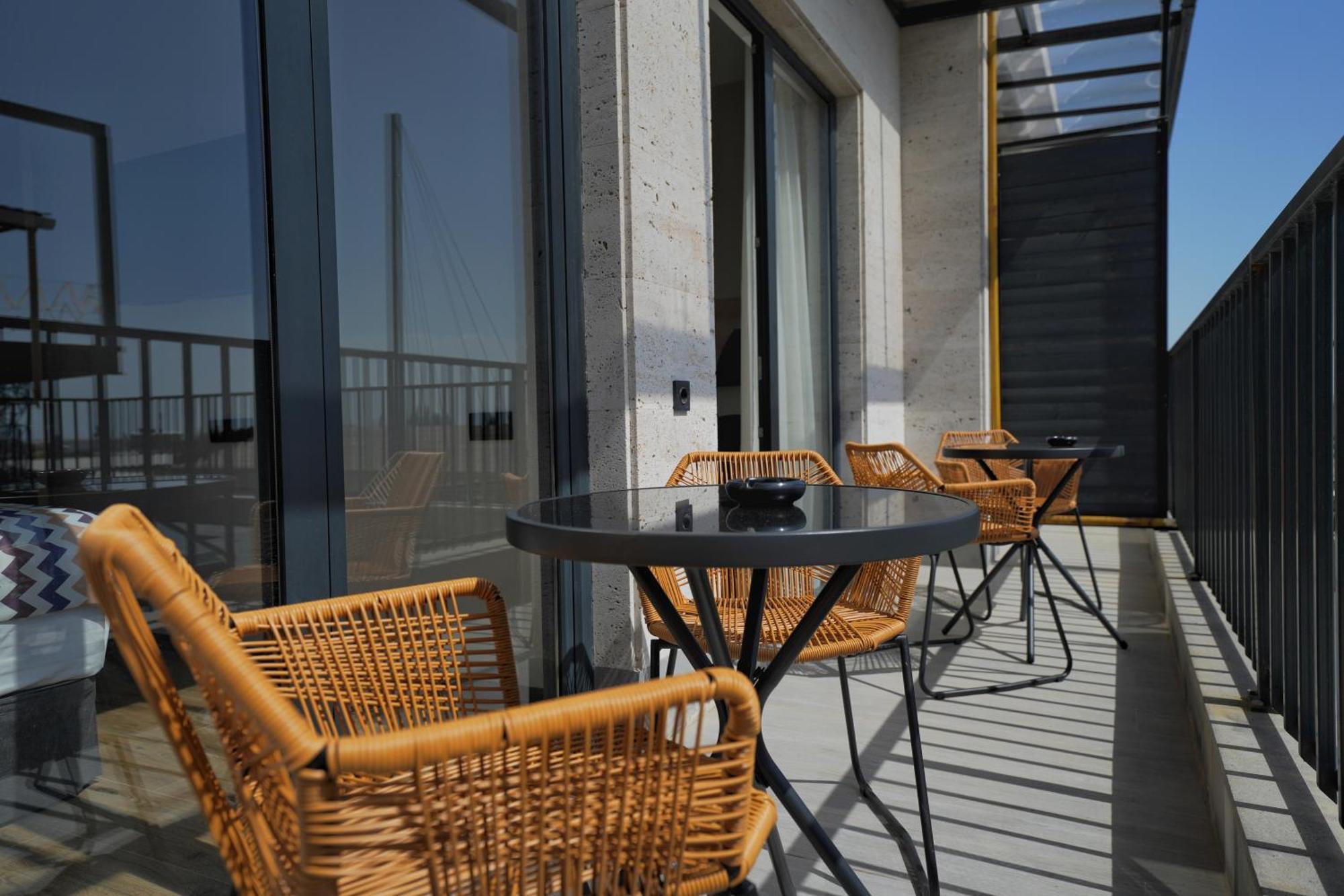 4Guest Hotel Єреван Екстер'єр фото