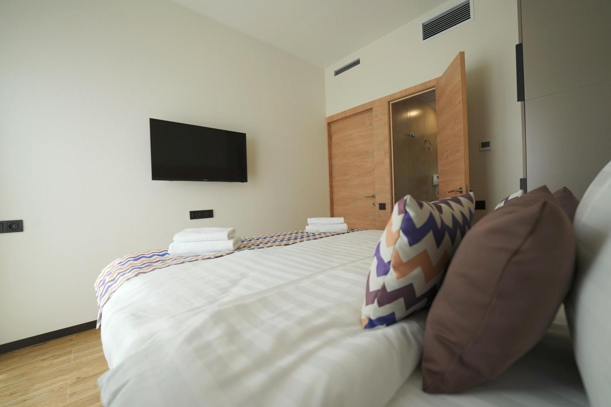 4Guest Hotel Єреван Екстер'єр фото